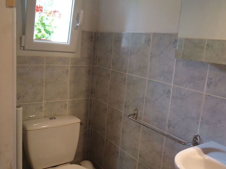 בית מלון כפרי Domaine Thomson