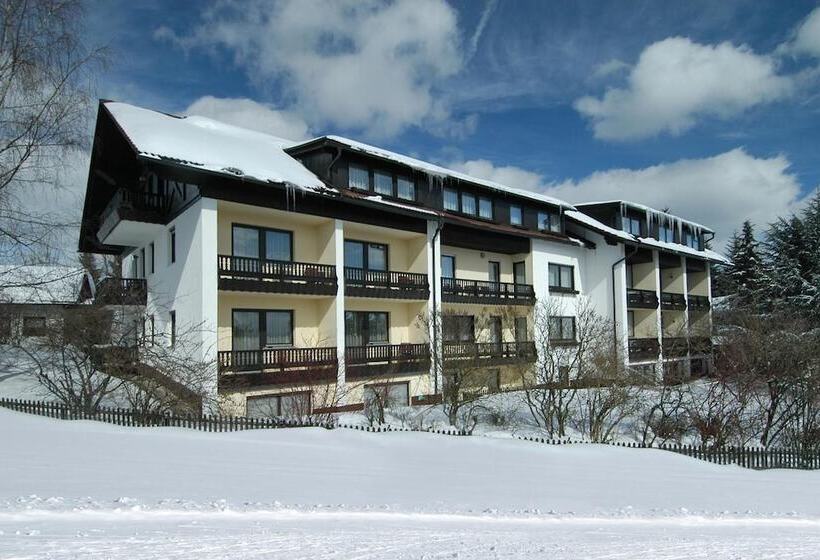 Отель Dreisonnenberg