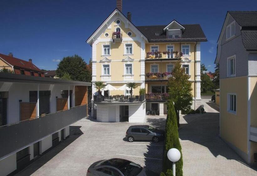 Ebner   Boutique Hotel & Konditorei