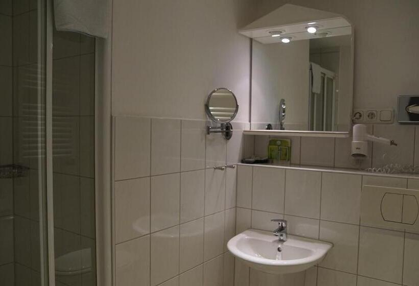 Отель Eifelstube