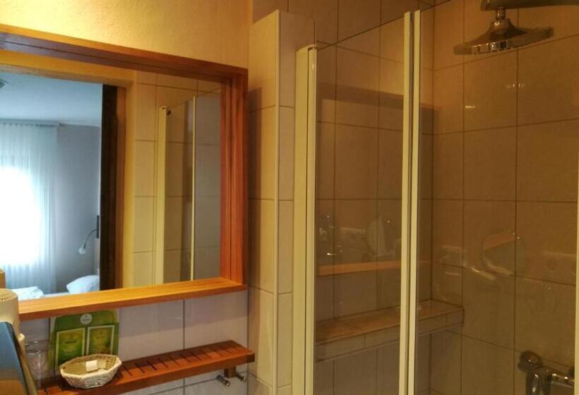 Отель Eifelstube