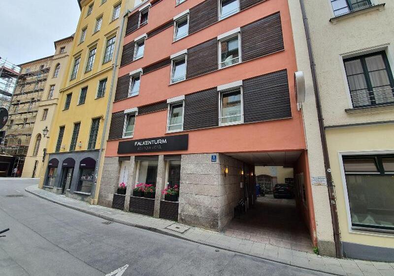 فندق Falkenturm