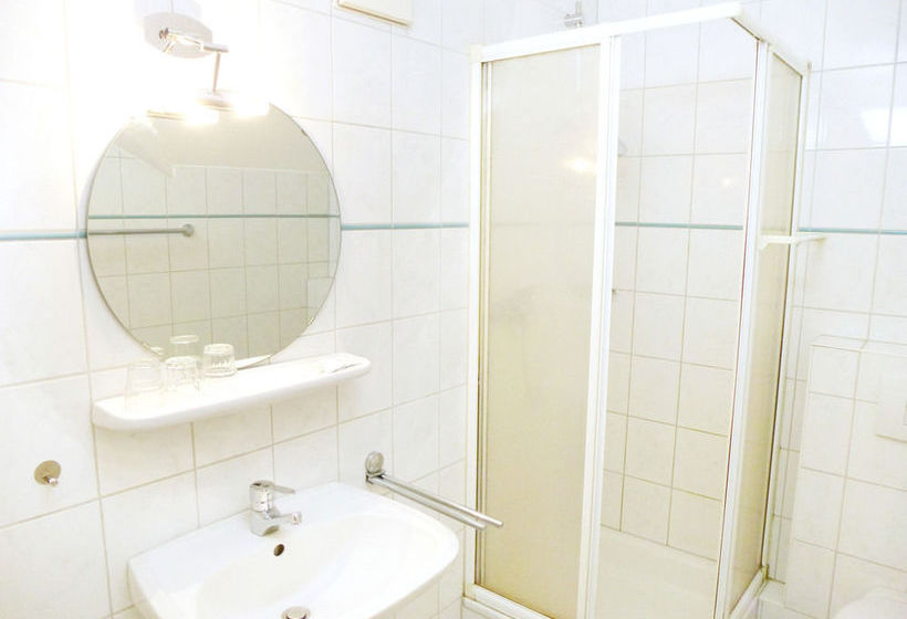 호텔 Ferienwohnung In Alken Mosel