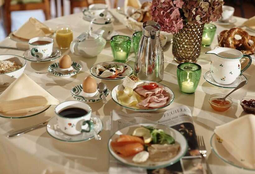 هتل Freisinger Hof