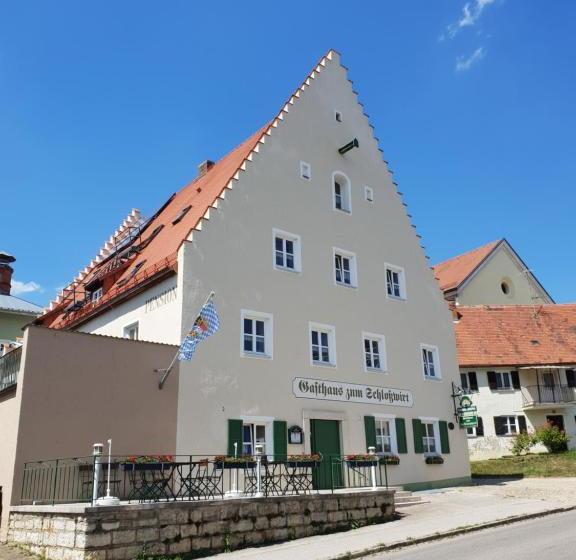 Отель Gasthaus Zum Schloßwirt