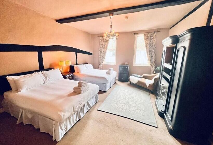 ホテル George And Dragon