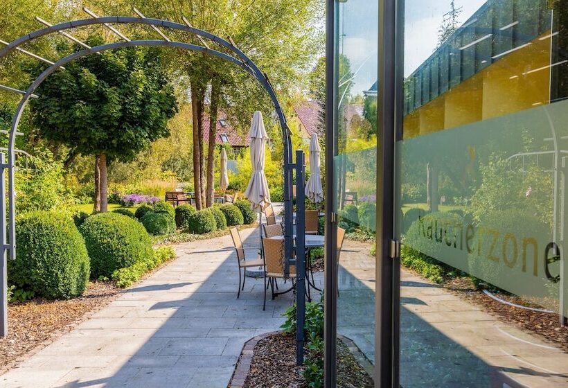 בית מלון כפרי Goldener Hirsch