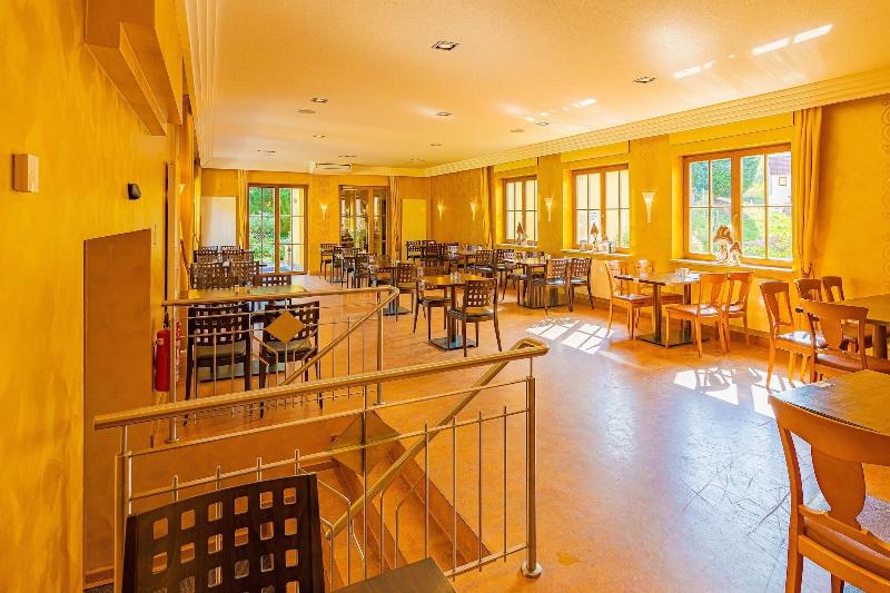 בית מלון כפרי Goldener Hirsch