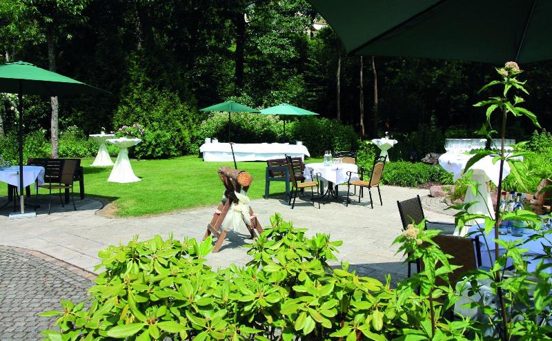 בית מלון כפרי Goldener Hirsch