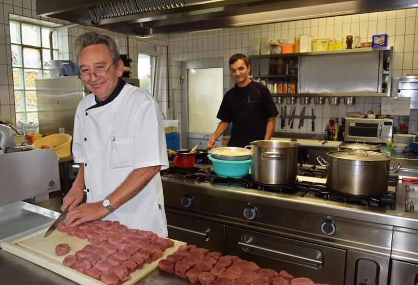 فندق Gruner Baum