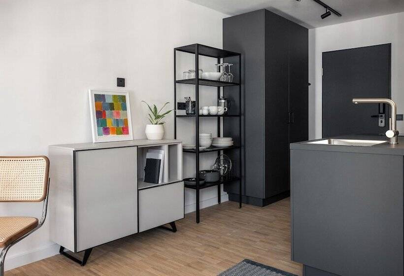 هتل Bob W Munich Schwabing