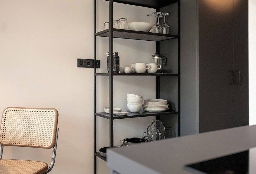 هتل Bob W Munich Schwabing