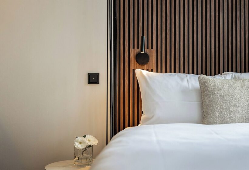 هتل Bob W Munich Schwabing