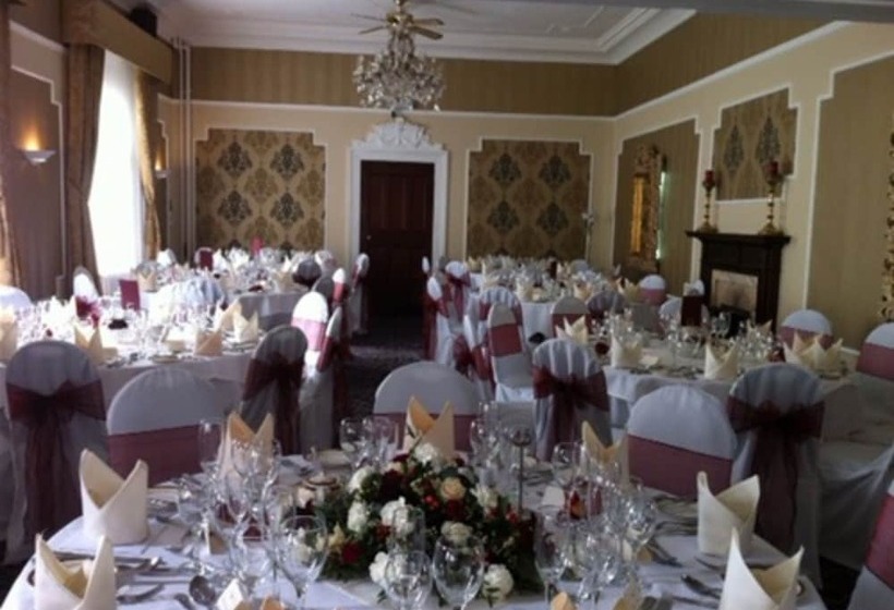 ホテル Hardwicke Hall Manor