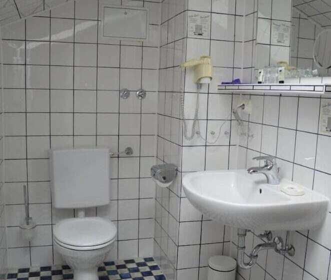 ホテル Haus Am Park