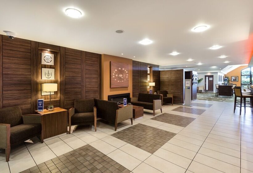 호텔 Holiday Inn Express Colchester, An Ihg
