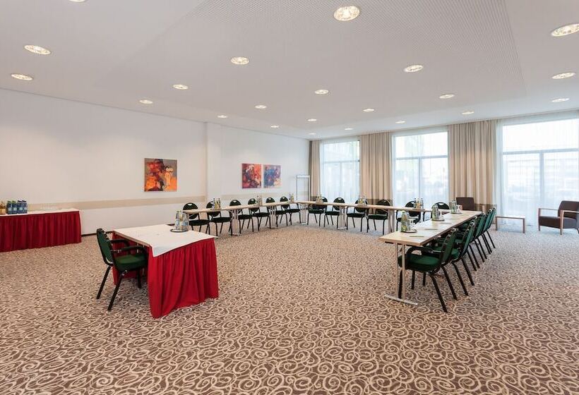 酒店 Holiday Inn Express Nürnbergschwabach