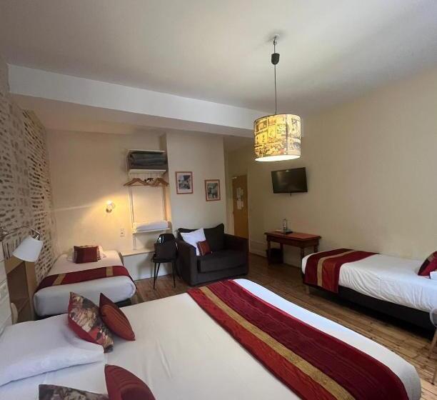 Отель Hôtel De La Paix