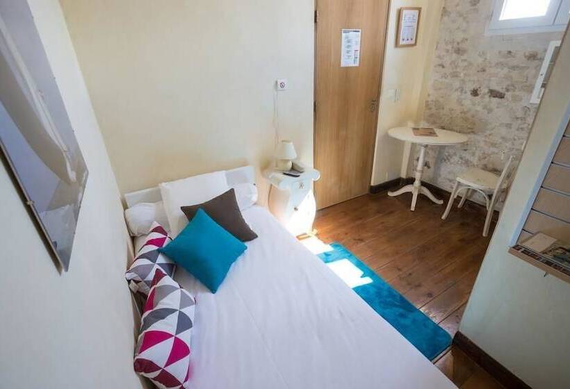 Отель Hôtel De La Paix