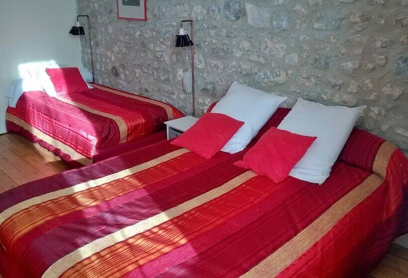 Отель Hôtel De La Paix