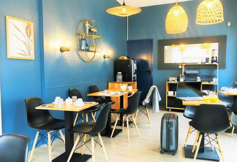 ホテル Hôtel Jules