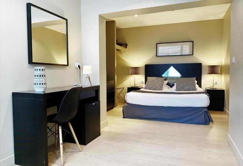 ホテル Hôtel Jules