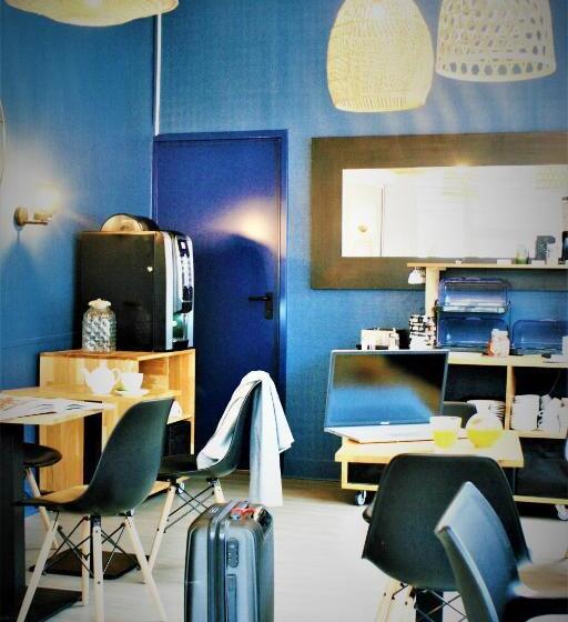 ホテル Hôtel Jules