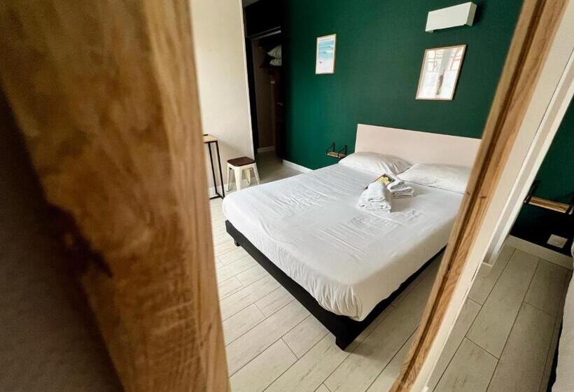 ホテル Hôtel Saint James