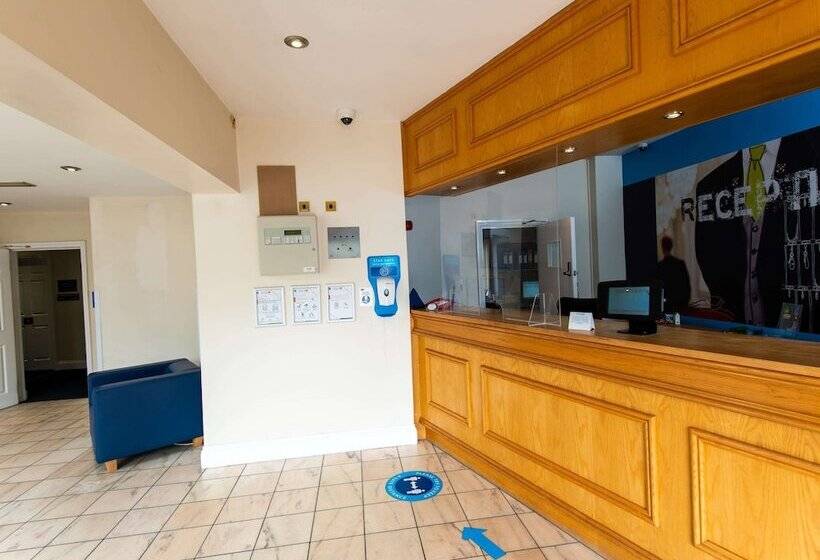 فندق Ibis Budget Bromsgrove