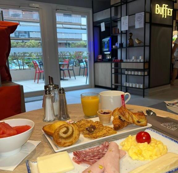 בית מלון כפרי Ibis Roquebrune Cap Martin Menton