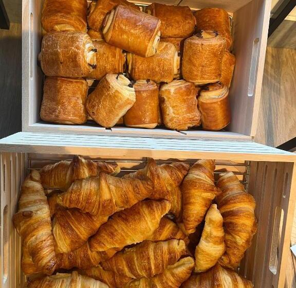 בית מלון כפרי Ibis Roquebrune Cap Martin Menton