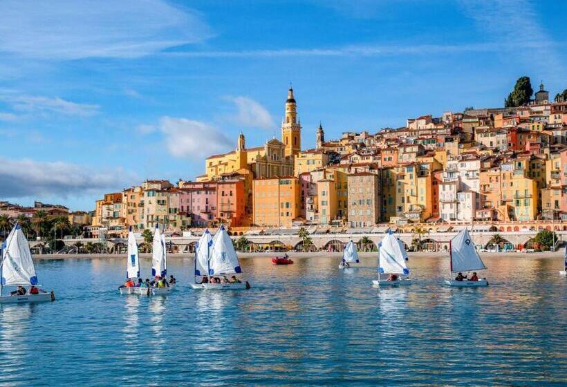 בית מלון כפרי Ibis Roquebrune Cap Martin Menton