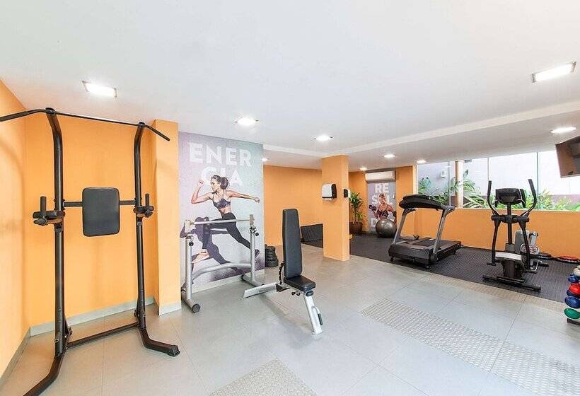 ホテル Ibis Styles Manaus