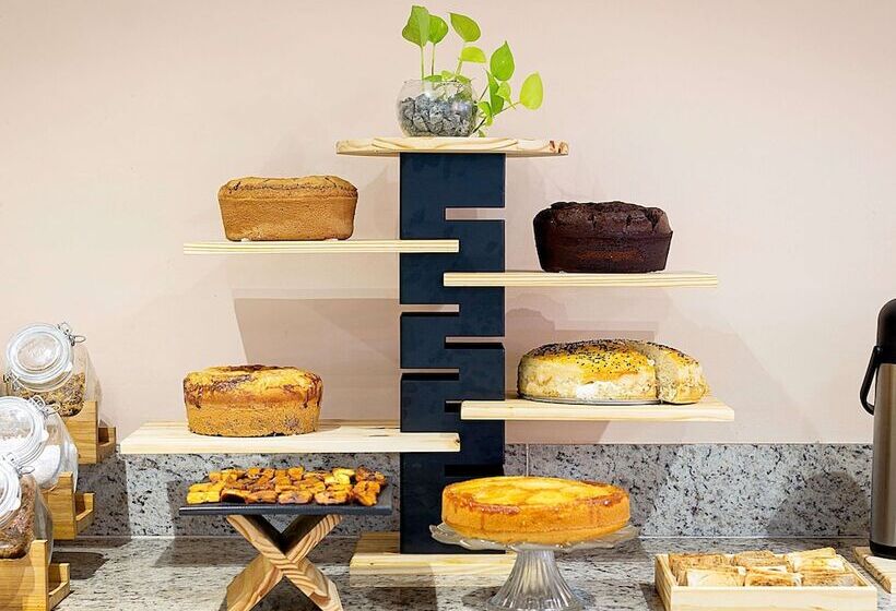 ホテル Ibis Styles Manaus