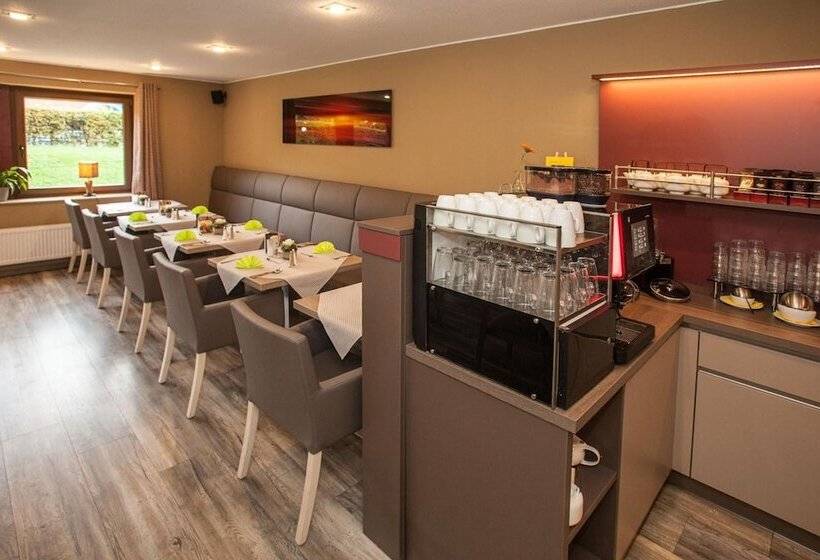 هتل Im Tannengrund