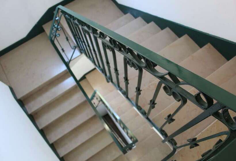 ホテル Kimi Résidence