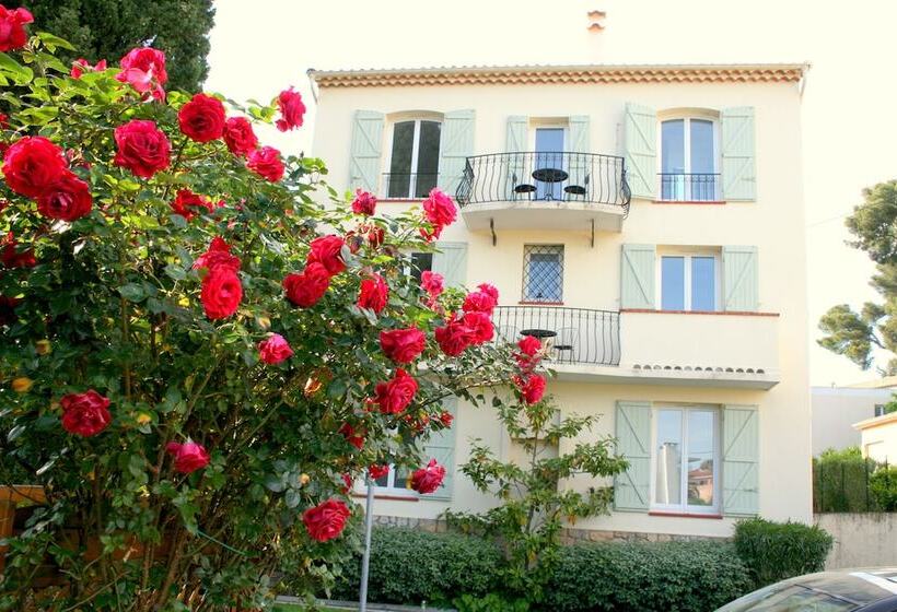 ホテル Kimi Résidence