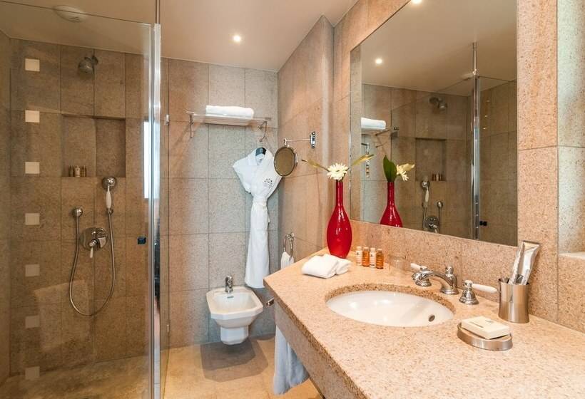 هتل L Agapa Hôtel   Spa Codage