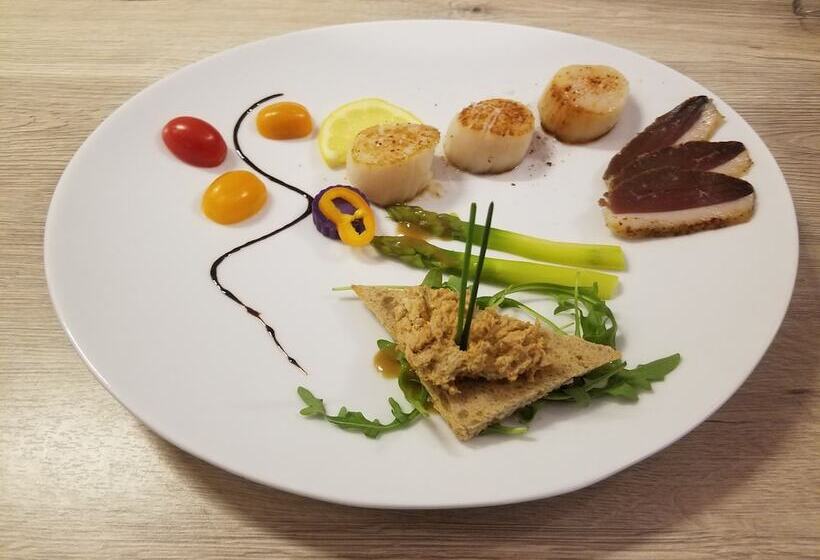 Отель L Hôtel Du Lac