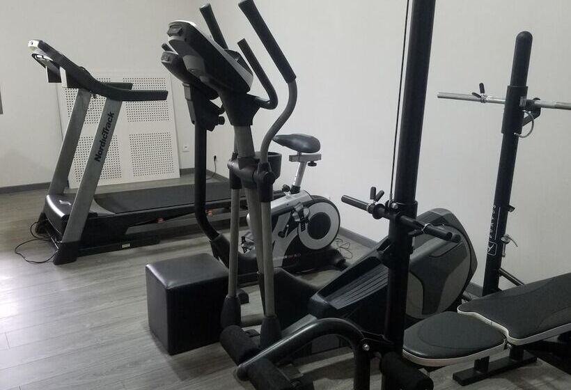 Отель L Hôtel Du Lac