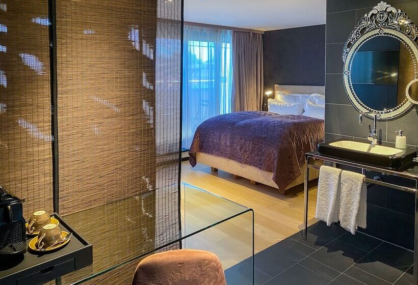 ホテル La Mansion Vi Vadi