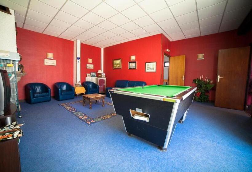 ホテル Le Grand Hôtel De Besse