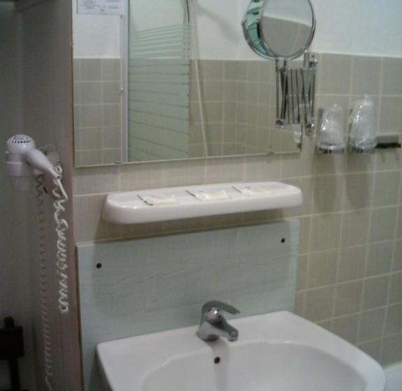 ホテル Le Grand Hôtel De Besse