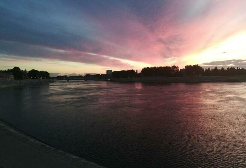 בית מלון כפרי Le Régence