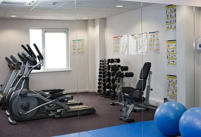 酒店 Leonardo Bradford