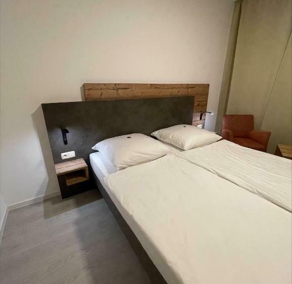 호텔 Mintarder Wasserbahnhof