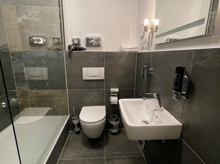 호텔 Mintarder Wasserbahnhof