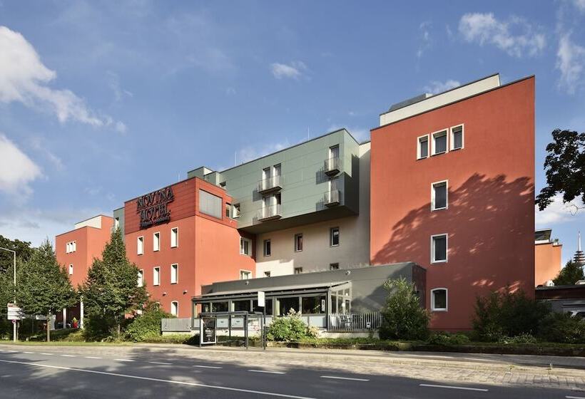 Novina Hotel Tillypark