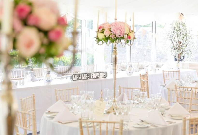 호텔 Old Post House