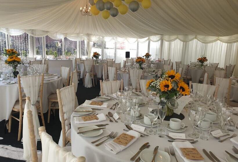 호텔 Old Post House